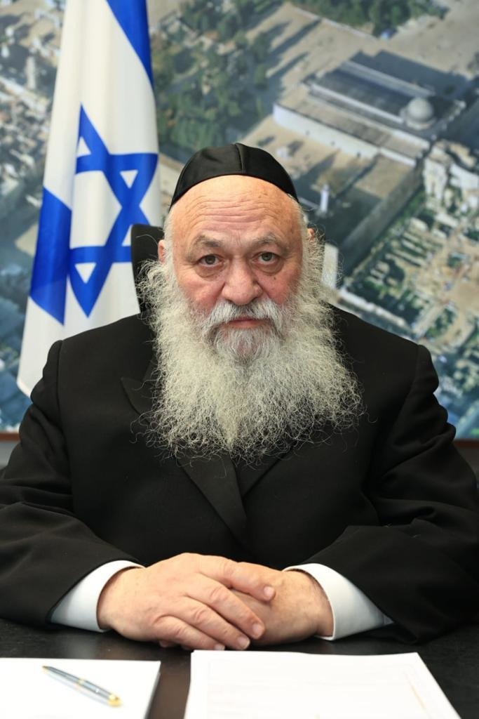 שר הבינוי והשיכון, יצחק גולדקנופף, יוזם את הארכת תוקף תמ"א 38, בכל רשות מקומית שבה תוגש תכנית עירונית מחליפה עד מאי 2024